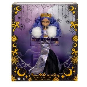 New Monster High Howliday Winter Edition Clawdeen Wolf Doll
